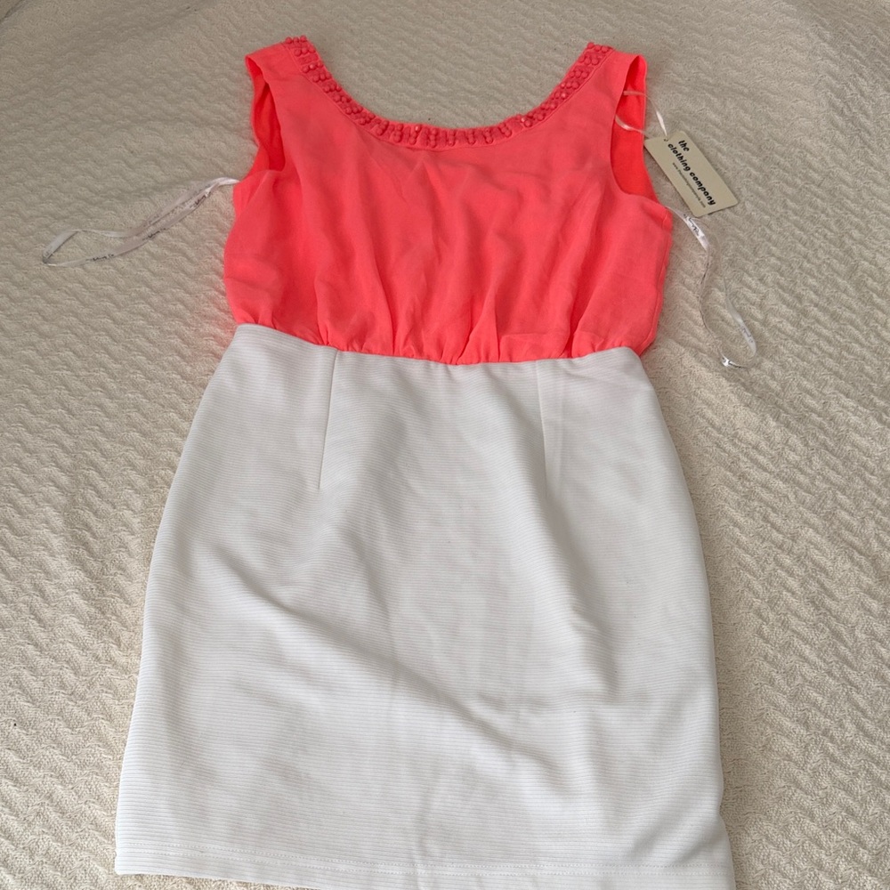 NWT The Clothing Company Coral and White Mini Dress